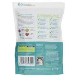 Vet's Kitchen Little Hearts Cat Treats - Succulent Salmon & Trout